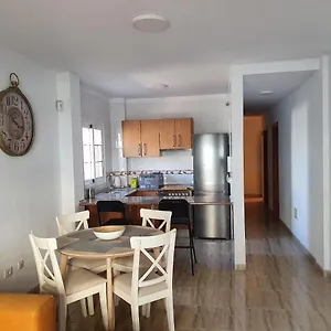 Heated Pool,parking,air,wifi Apartamento